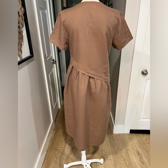 MEOMUA rose gold short sleeve dress for expectant mothers with asymmetrical top - Picture 14 of 14